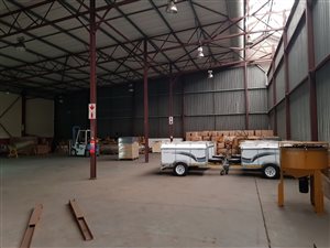 706 m² Industrial space in Glen Anil