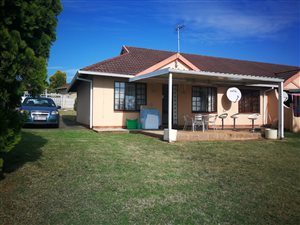 3 Bed Simplex in Lincoln Meade