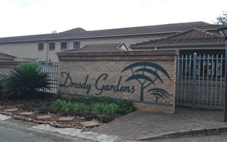 3 Bedroom Townhouse in Louis Trichardt