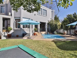 4 Bed House in Fourways