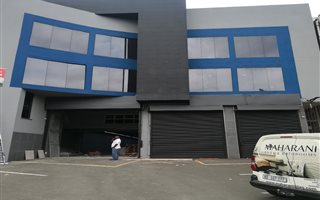 1000 m² Commercial space in Overport