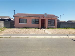 3 Bed House in Devon Park