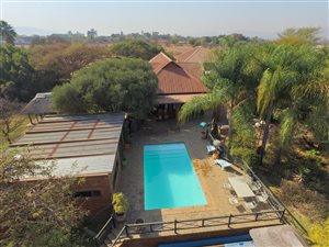 4 Bed House in Melodie