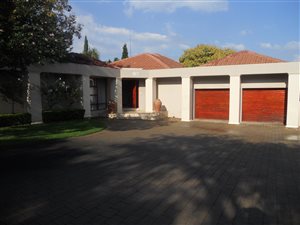 3 Bed House in Kyalami Estate