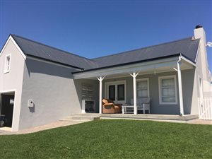 3 Bedroom House in Stanford
