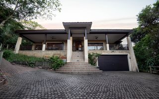 3 Bedroom House in Zimbali