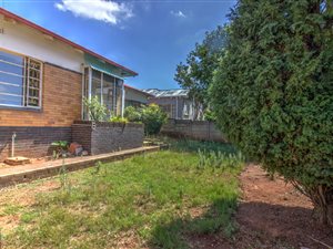 3 Bed House in Symhurst