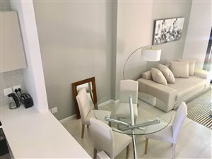 2 Bed Apartment in Rosebank