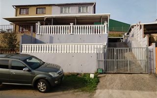 3 Bedroom House in Risecliff