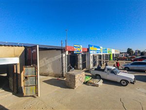 2500 m² Commercial space in Klipriviersoog Estate
