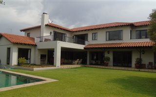 4 Bedroom House in Dainfern