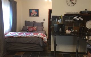 1 Bedroom Garden Cottage in Blairgowrie