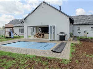 3 Bed House in Wierda Crest Estate