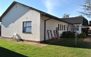 4 Bedroom House in Vanderbijlpark SE