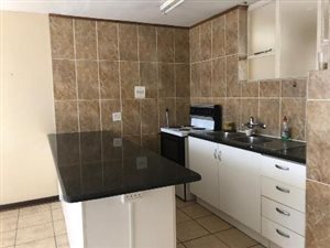 2 Bed Apartment in Doonside