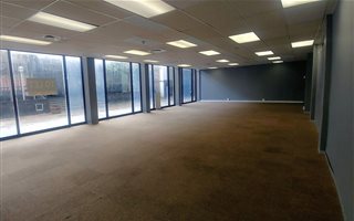 226 m² Commercial space in Claremont