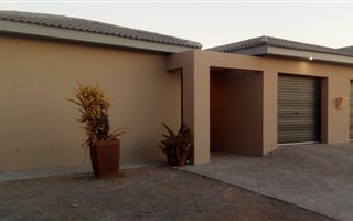 3 Bedroom House in Country Club