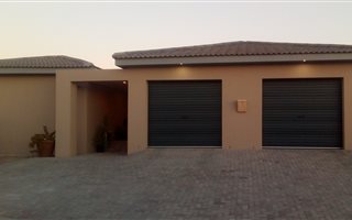 3 Bedroom House in Country Club