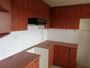 2 Bed Apartment in Pinetown Central