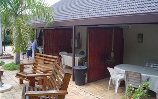 4 Bed, Bed and Breakfast in Bela-Bela (Warmbaths)
