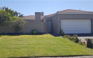 3 Bedroom House in Kleinbron Park