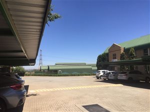 360 m² Industrial space in Meadowdale