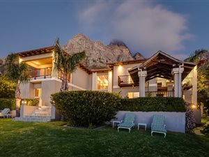 6 Bed House in Camps Bay