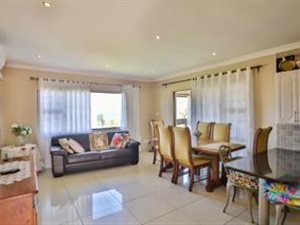 3 Bed Apartment in Doonside
