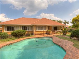 4 Bed House in Rouxville