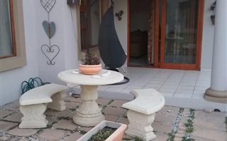 2 Bedroom Apartment in Vanderbijlpark SW