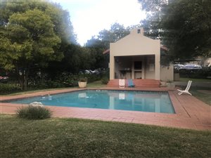 2 Bed Apartment in Douglasdale