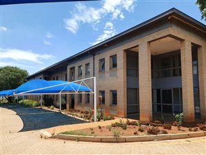 5743 m² Industrial space in Witfield