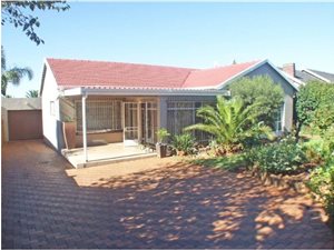 4 Bedroom House in Dawnview