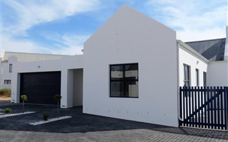 3 Bedroom House in Blue Lagoon