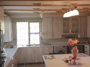 5 Bed House in Onderstepoort
