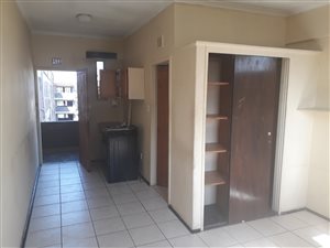 1 Bedroom Flat in Rustenburg