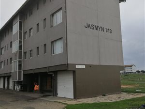 3 Bed Apartment in Algoa Park