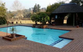 4 Bedroom House in Randjesfontein