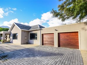 3 Bed House in Roundhay