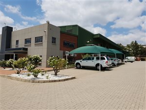 3645 m² Industrial space in Linbro Park
