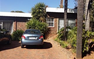 Commercial space in Moreleta Park