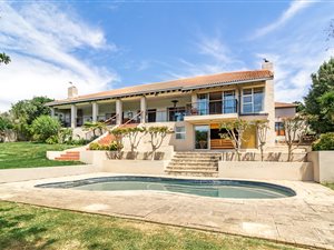 5 Bed House in Welgemoed