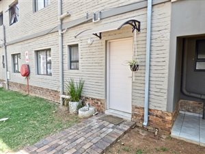 3 Bed Apartment in Cloverdene
