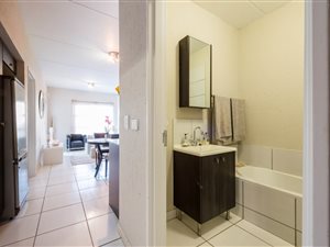 2 Bed Apartment in Paulshof