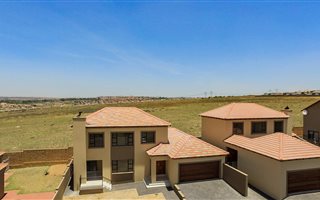 4 Bedroom Apartment in Thatchfield
