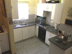 2 Bed Townhouse in Sundowner