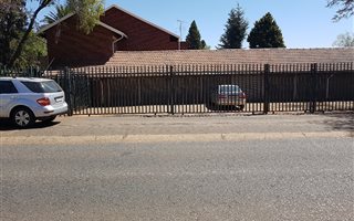 2 Bedroom Flat in Berario