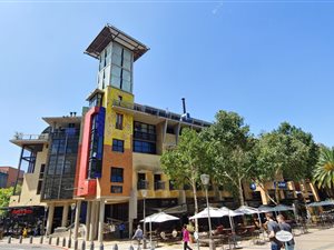 313 m² Commercial space in Melrose Arch