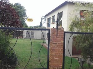 3 Bed Apartment in Lyttelton Manor