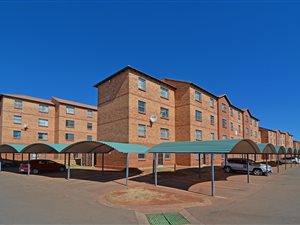 2 Bed Apartment in Kwaggasrand